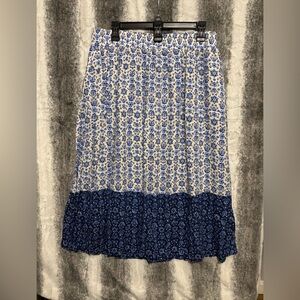 Croft & Barrow Blue and White Floral Maxi Skirt size L